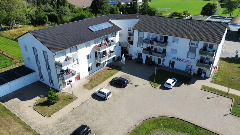 Renditeobjekt in 39397 Gröningen: Gepflegtes MFH in aufstrebender Lage