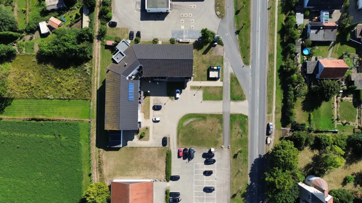 Renditeobjekt in 39397 Gröningen: Gepflegtes MFH in aufstrebender Lage – Bild... (Bild 2)