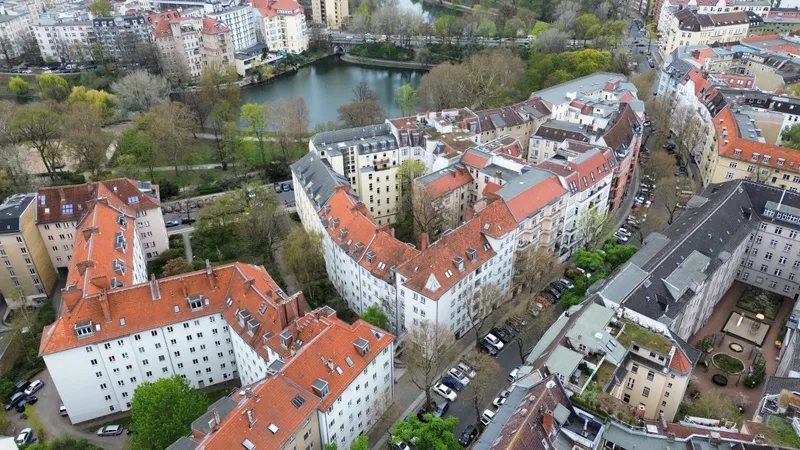 Wohnung in 14057 Berlin: Wohntraum direkt am Lietzensee