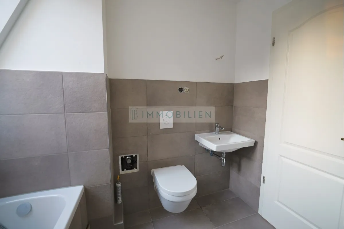 Wohnung in 12307 Berlin: Kernsanierte 4 Zimmerwohnung in Berlin-Lichtenrade zu verkaufen! (Bild 12)