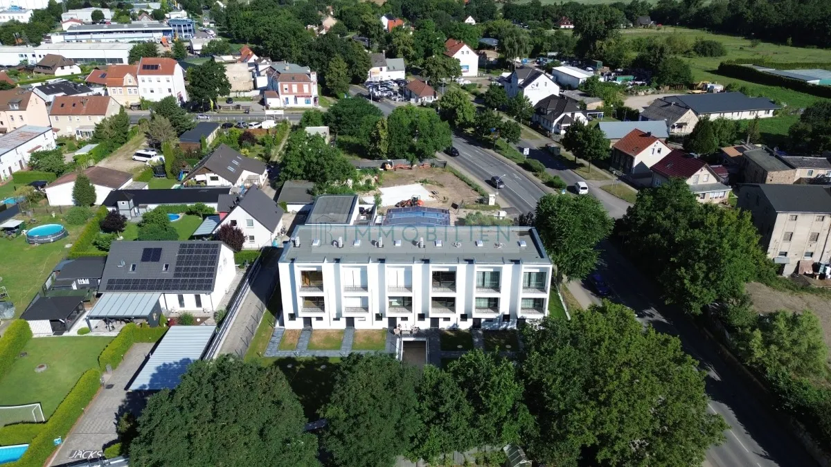 Haus in 15562 Berlin: Reihenendhaus in Rüdersdorf zu vermieten. – DJI_0157 (Bild 4)