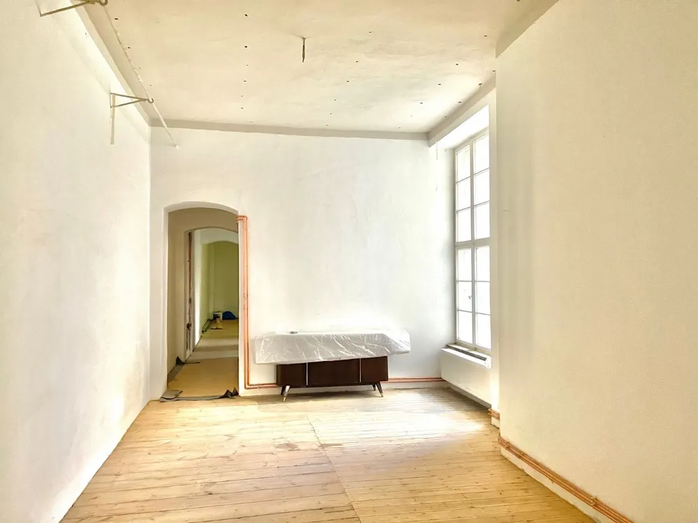 Büro, Praxis in 12049 Berlin: Vielseitig nutzbare Gewerbefläche im Schillerkiez zu vermieten!